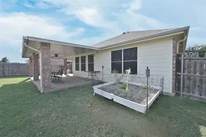 741 W Bend Boulevard, Burleson, TX 76028 - Photo 33