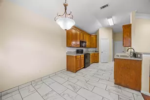 908 Ryanfield Ct, Burleson, TX 76028 - Photo 9