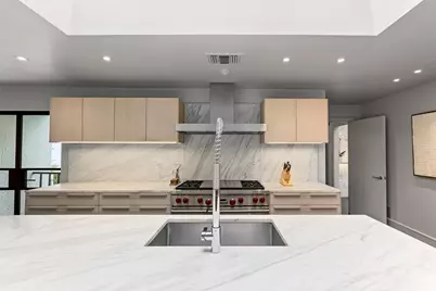 2103 Indian Creek Drive, Westover Hills, TX 76107 - Photo 13