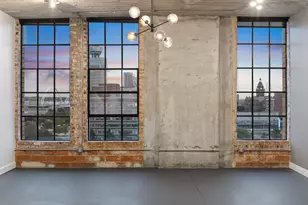 1122 Jackson St, Dallas, TX 75202 - Photo 3