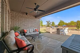 245 McKinley Cir, Waxahachie, TX 75167 - Photo 31