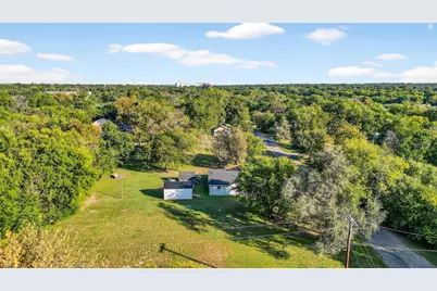 2018 S Inwood Street, Sherman, TX 75090 - Photo 7