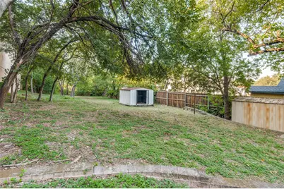 408 W Montana Avenue, Dallas, TX 75224 - Photo 11