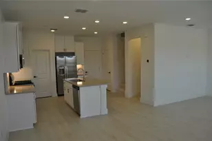 2520 Red Tailed Hawk Ln, McKinney, TX 75071 - Photo 5