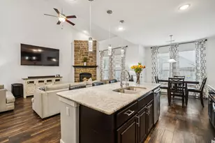 1800 Harrier Ln, Argyle, TX 76226 - Photo 5