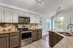 1622 Redwood Dr, Corinth, TX 76210 - Photo 11