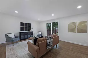 10913 Joaquin Dr, Dallas, TX 75228 - Photo 7