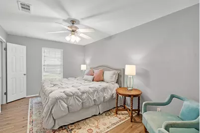 104 Pontiac Drive, Lake Kiowa, TX 76240 - Photo 23