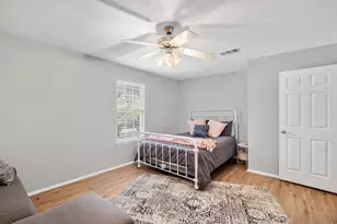 104 Pontiac Dr, Lake Kiowa, TX 76240 - Photo 21