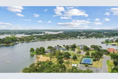 104 Pontiac Drive, Lake Kiowa, TX 76240 - Photo 37