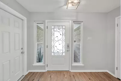 104 Pontiac Drive, Lake Kiowa, TX 76240 - Photo 5