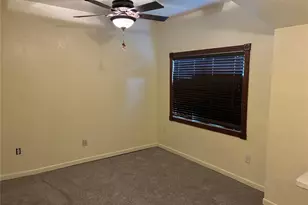 106 S Houston St, Millsap, TX 76066 - Photo 9