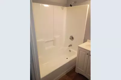 903 Conway, Palestine, TX 75801 - Photo 5