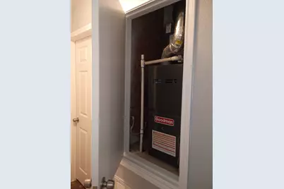 903 Conway, Palestine, TX 75801 - Photo 13