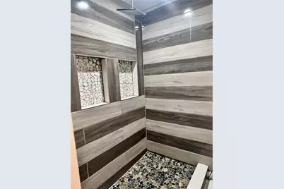 14617 Marsha Drive, Balch Springs, TX 75180 - Photo 17