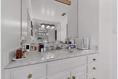 7639 Lovers Lane, Dallas, TX 75225 - Photo 23