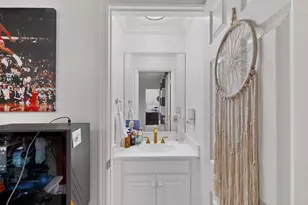 7639 Lovers Ln, Dallas, TX 75225 - Photo 31