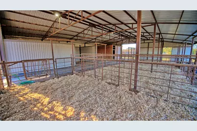 202 County Road 3470, Paradise, TX 76073 - Photo 23