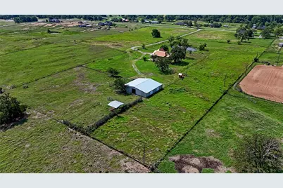 202 County Road 3470, Paradise, TX 76073 - Photo 15