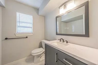 10803 Lake Gardens Drive, Dallas, TX 75218 - Photo 15