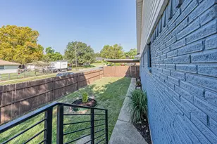 10803 Lake Gardens Dr, Dallas, TX 75218 - Photo 21