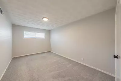 10803 Lake Gardens Drive, Dallas, TX 75218 - Photo 19