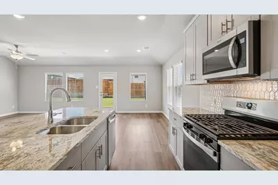 3805 Norwood Drive, Princeton, TX 75071 - Photo 3