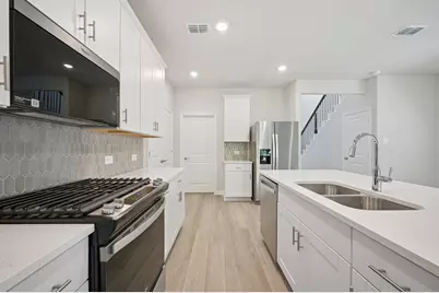 614 Clover Creek Drive, Princeton, TX 75071 - Photo 3