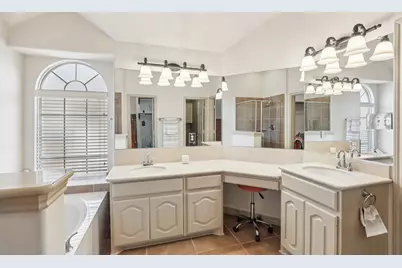 1402 Judy Lane, Mansfield, TX 76063 - Photo 17