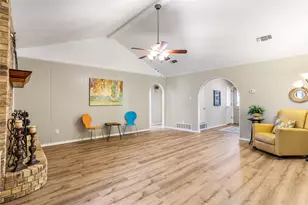 4809 Winesanker Way, Fort Worth, TX 76133 - Photo 5