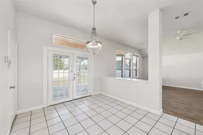 2068 Pecan Creek Drive, Mesquite, TX 75181 - Photo 9