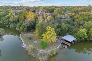 1206 Sierra Vista Dr, Granbury, TX 76048 - Photo 3