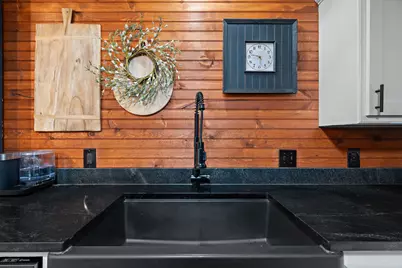 1206 Sierra Vista Drive, Granbury, TX 76048 - Photo 17