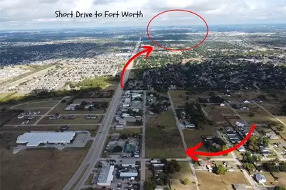 9428 Ronald Drive, Fort Worth, TX 76134 - Photo 7