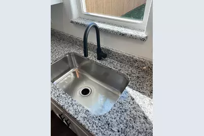 512 E Gandy Street, Denison, TX 75021 - Photo 7