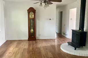 2313 N Ricketts St, Sherman, TX 75092 - Photo 5