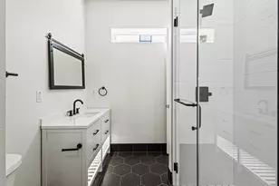 4016 Baker Ave, Dallas, TX 75212 - Photo 29