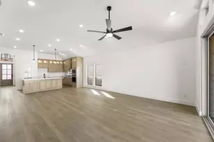 1704 Canals Dr, Little Elm, TX 75068 - Photo 13