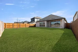 1704 Canals Dr, Little Elm, TX 75068 - Photo 29
