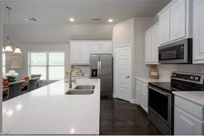 14549 Flossie Street, Pilot Point, TX 75009 - Photo 7