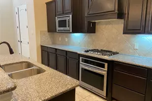 686 Pendle Forest Dr, Frisco, TX 75036 - Photo 9