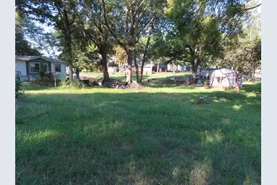 101 Lakewood Drive, Mabank, TX 75156 - Photo 5