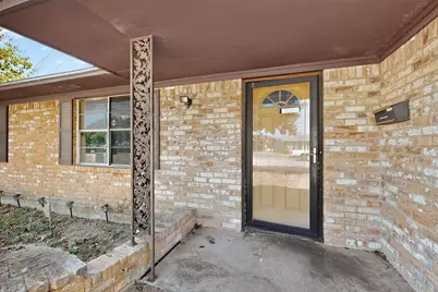 702 Rea Avenue, Lancaster, TX 75146 - Photo 5