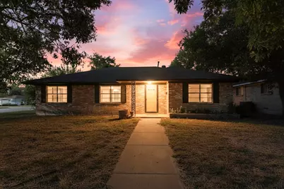 702 Rea Avenue, Lancaster, TX 75146 - Photo 3