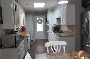 1409 Lorene Ln, Marlin, TX 76661 - Photo 7