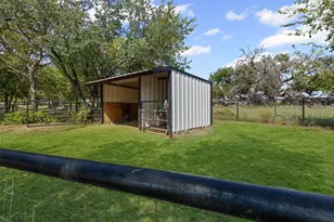 201 Flat Rock Ln, Weatherford, TX 76088 - Photo 35