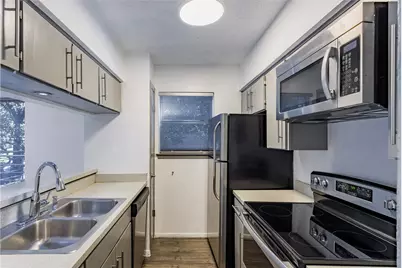 4211 Holland Avenue #208, Dallas, TX 75219 - Photo 19