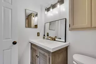 3206 S Fielder Rd, Arlington, TX 76015 - Photo 19