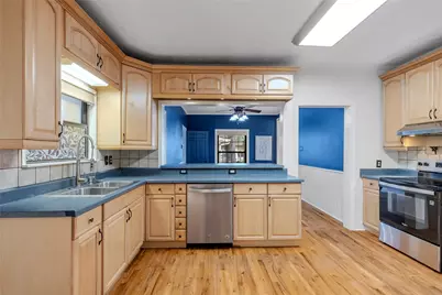 6304 Joe Ramsey Boulevard E, Greenville, TX 75402 - Photo 9