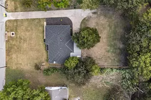 1014 E Franklin St, Hillsboro, TX 76645 - Photo 25